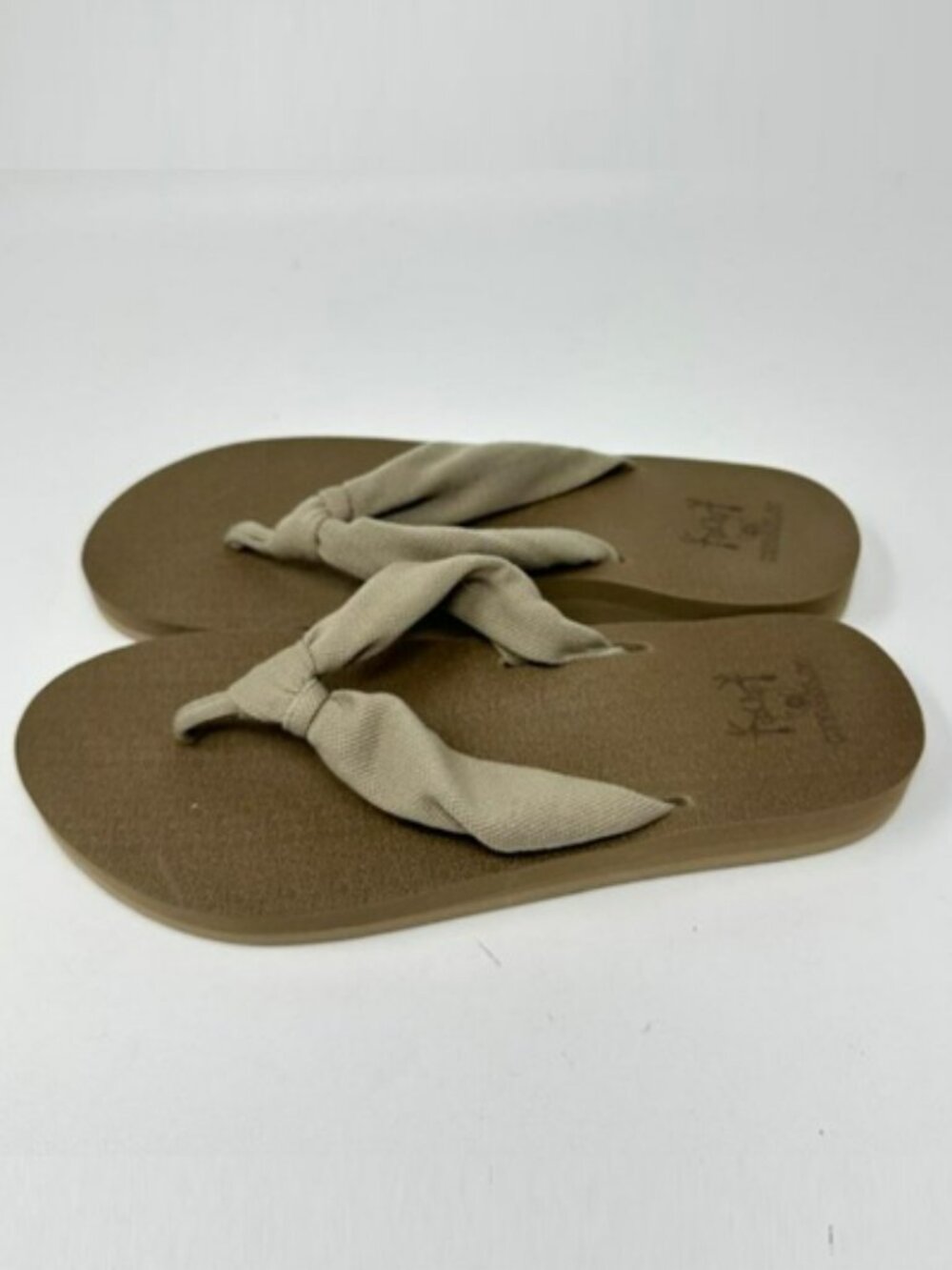 KuaiLu Flip Flops for Women